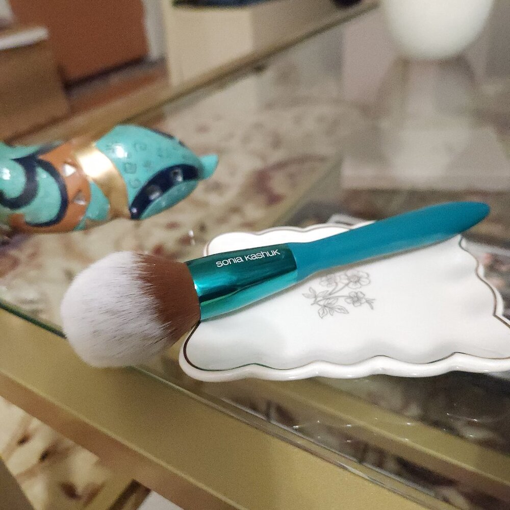 Sonia Kashuk Tapered Powder Brush Teal